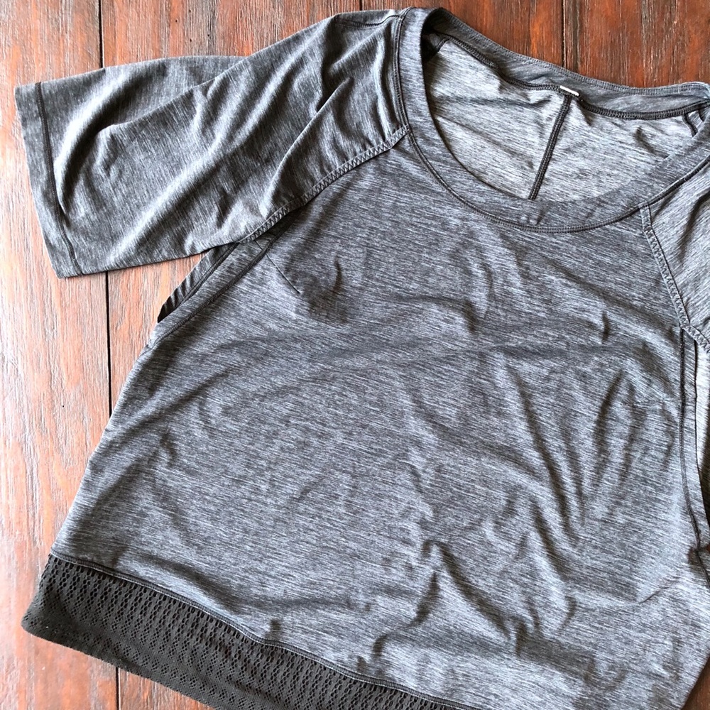 Lululemon Sun Runner Grey Top
